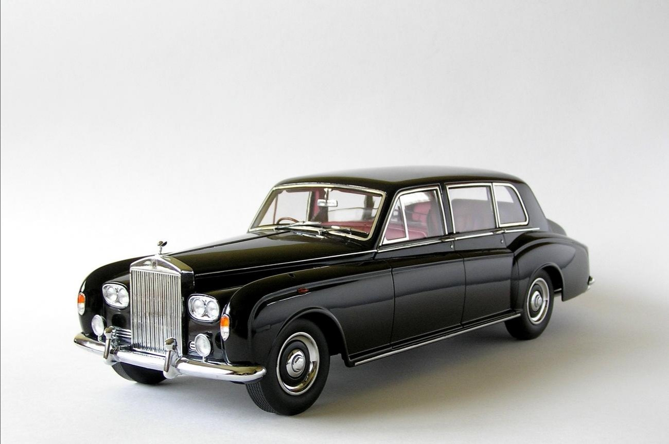 1/18 Rolls Royce Phantom VI, 1968 MPW (Kyosho #08905GRS