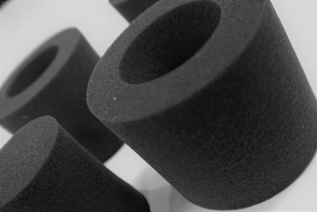 Поддержка полочников суббасом или ACE Bass от Audio Pro