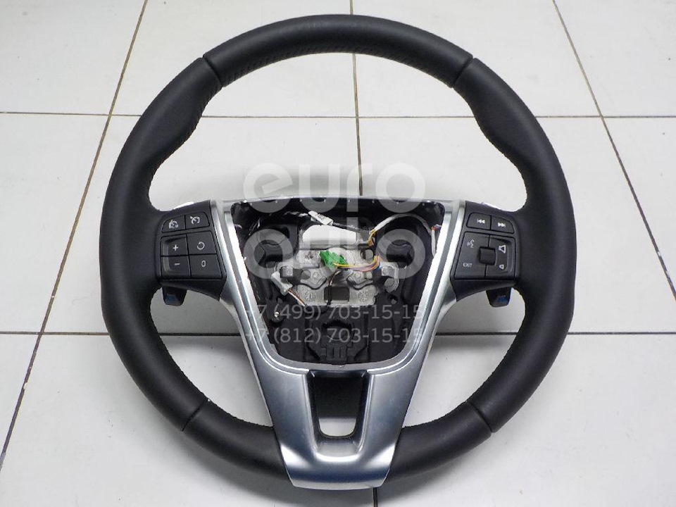 Накладка на руль — Volvo XC60 (1G) дизель, 2 л, 2011 года | аксессуары ...
