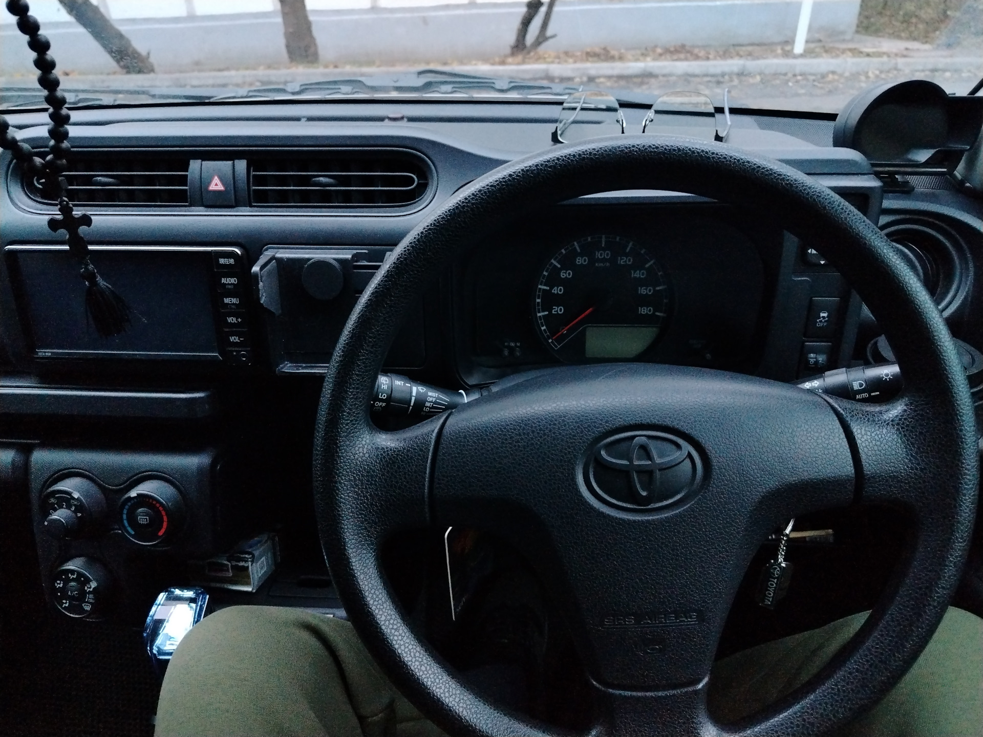 Для себя, чтобы не потерять — Toyota Tank бензин, 1 л, 2018 года