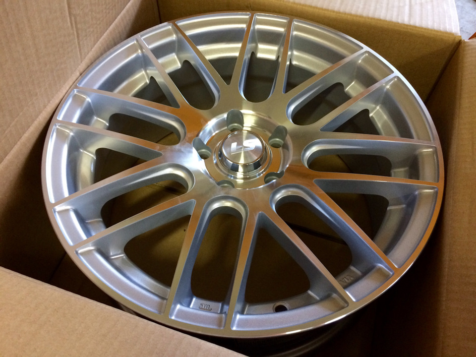 Vw Portago Rims Roadstone и Portago для зимы. — Volkswagen Polo Sedan бензин, 1,6 л ...
