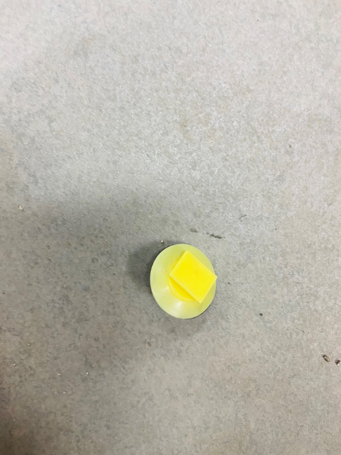 Какие клипсы заднего спойлера? — Mazda CX-5 (2G) водород, 2020